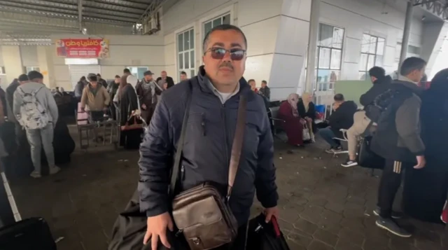 Adnan et l'équipe de la BBC ont finalement quitté Gaza en février, ne sachant pas quand ils reviendraient