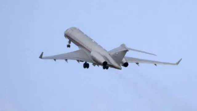 রায়ের পর ক্যানবেরার উদ্দেশ্যে বিমানে উঠেছেন মি. অ্যাসাঞ্জ।