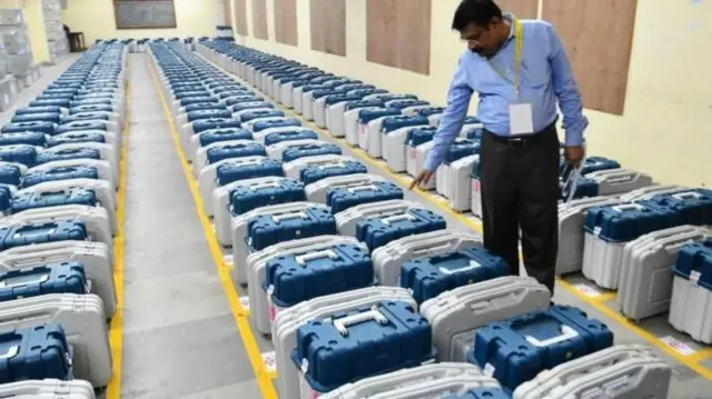 ఈవీఎంలు