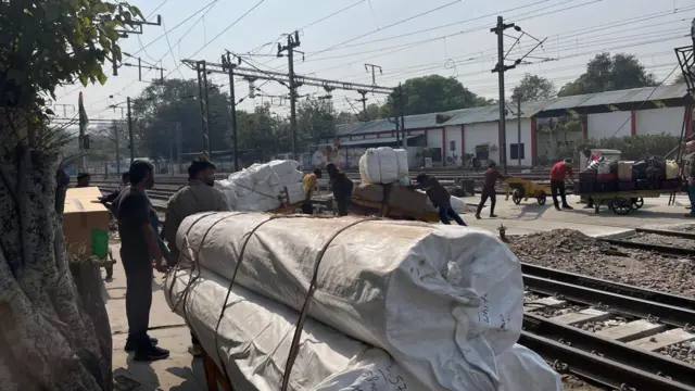 புது டெல்லி, ரயில் நிலையம், விபத்து, பிரயாக்ராஜ், கும்பமேளா