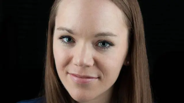 Elizabeth Dickinson. 