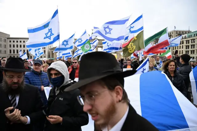 Lammiilee Israa'el biyya alaa jiran