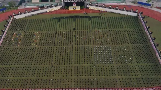 ဦးဖုန်ကြားရှင်နာရေးကို မိုင်းလားမှာပြုလုပ်