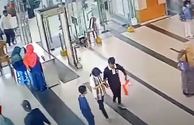 মোহাম্মদপুর এলাকা থেকে নিখোঁজ হয়েছিলো ওই মেয়েটি