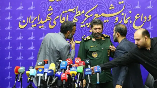 نشست خبری فرمانده سپاه محمدرسوال تهران