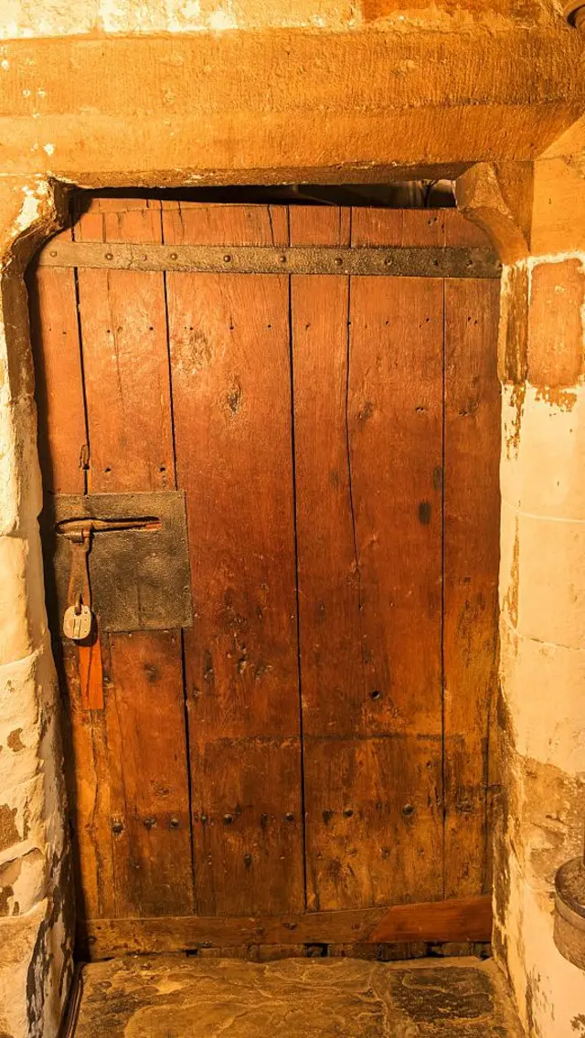 قدیمی ترین در