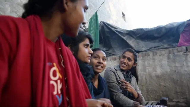 பெண்கள், கல்வி