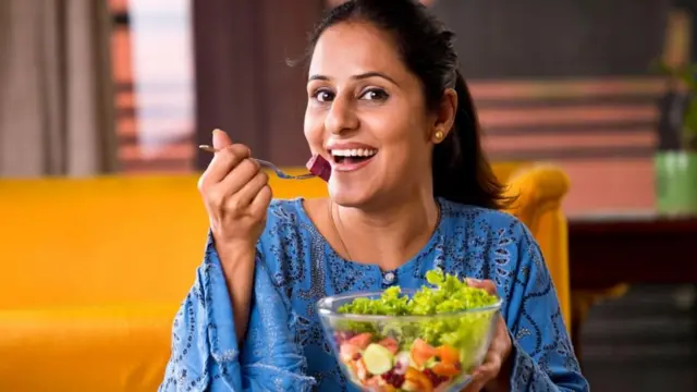 இடைநிலை உண்ணாவிரத வழிமுறை எடையைக் குறைக்க உதவாதா? ஆய்வில் தெரிய வந்தது என்ன?