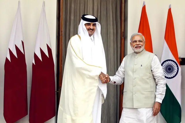 क़तर के अमीर के साथ पीएम मोदी
