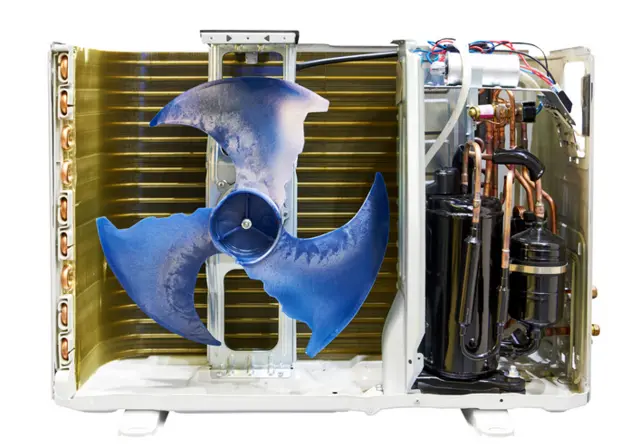 কপার কনডেনসর এবং কম্প্রেসর।