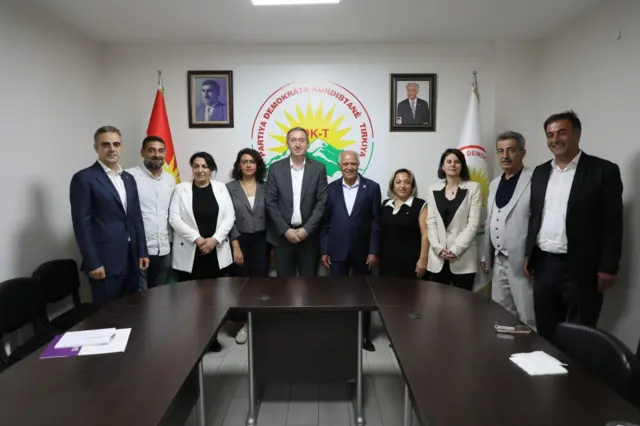 DEM Parti heyeti temaslarını, Kürdistan Demokrat Partisi Türkiye'yi (PDK-T) ziyaret ederek noktaladı