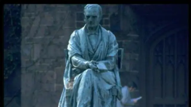 ਯੇਲ ਯੂਨੀਵਰਸਿਟੀ ਵਿੱਚ ਲੱਗਾ ਬੁੱਤ