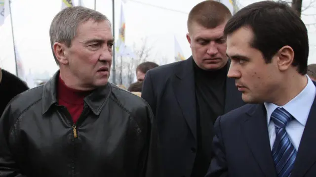 Леонід Черновецький, Денис Комарницький