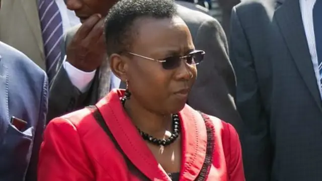 Muganga Jane Ruth Aceng afata ubwoko bushasha bwa Covid-19 buriko burakora ibara mu Buhindi co kimwe n'uburangwa muri Nigeria, Ubwongereza na Afrika y'Epfo.