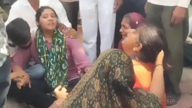 અમરેલીમાં અન્નક્ષેત્રમાં વધેલા ભોજન બાબતે દલિત યુવાનનું 'પીટાઈ' બાદ મોત, પરિવાર મૃતદેહ કેમ સ્વીકારતો નથી?