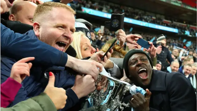 Awon alatileyin fun egbe agbaboolu Manchester City