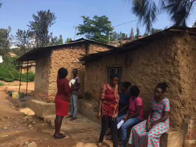 Abatuye muri aka gace bavuga ko bagiriwe nabi n'Inkeragutabara mu ijoro ryakeye