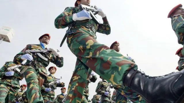 স্থানীয় বেসামরিক প্রশাসনকে’ সহায়তা করার জন্য ‘ইন এইড টু সিভিল পাওয়ার’এর আওতায় সশস্ত্র বাহিনীকে নির্বাচনী দায়িত্বে মোতায়েন করা হবে