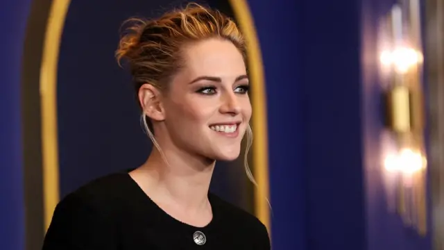 Kristen Stewart no evento dos indicados ao Oscar