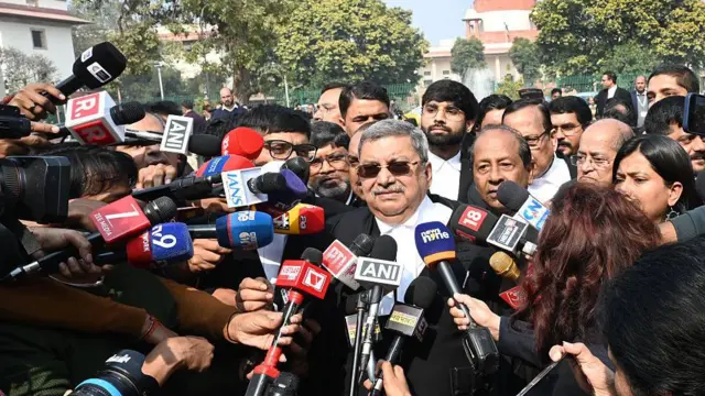 टीएमसी सांसद और वरिष्ठ अधिवक्ता कल्याण बनर्जी के अनुसार इससे परेशानी बढ़ेगी क्योंकि पहले एक लिस्ट आएगी और फिर न्यायिक फ़ैसलों के बाद दूसरी लिस्ट