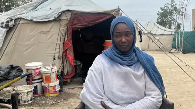 L'avenir de Hawa Mustafa est devenu incertain après que Port-Soudan a été frappé par des attaques de drones.