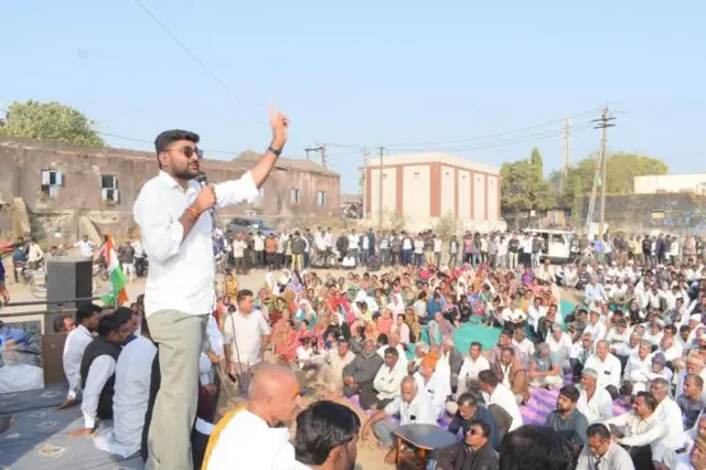 ગોપાલ ઇટાલિયા, વીસાવદર, આમ આદમી પાર્ટી, બીબીસી, ગુજરાતી