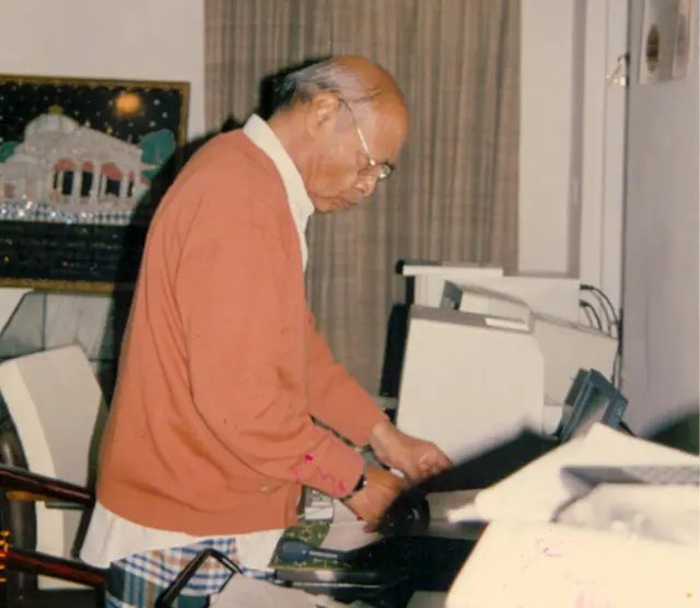 નરસિમ્હા રાવ કમ્પ્યુટર સાથે