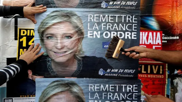 پوستر تبلیغاتی مارین لوپن