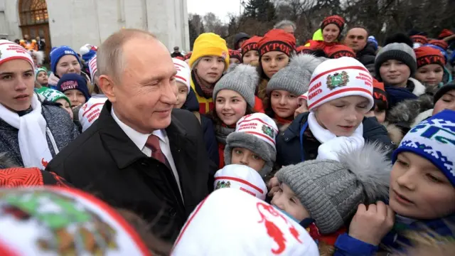 Путин на новогодней елке в Кремле