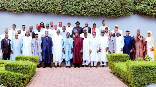 Aworan aare Bola Tinubu atawon gomina