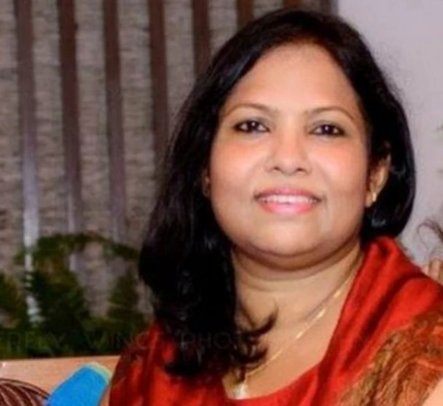 මානසික රෝග පිළිබඳ විශේෂඥ වෛද්‍ය රමණි රත්නවීර