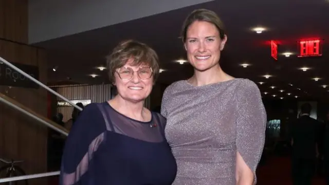 Katalin Karikó y su hija Susan