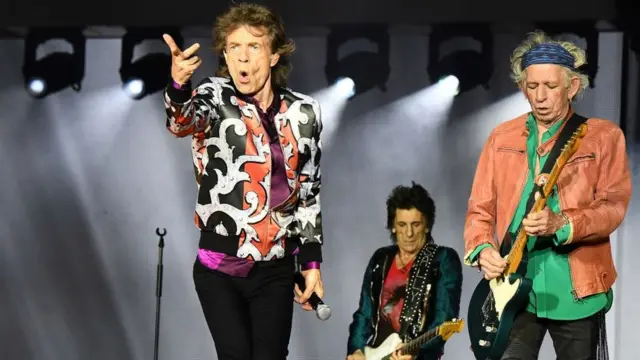 Mick Jagger, Ronnie Wood y Keith Richards en concierto en Marsella.