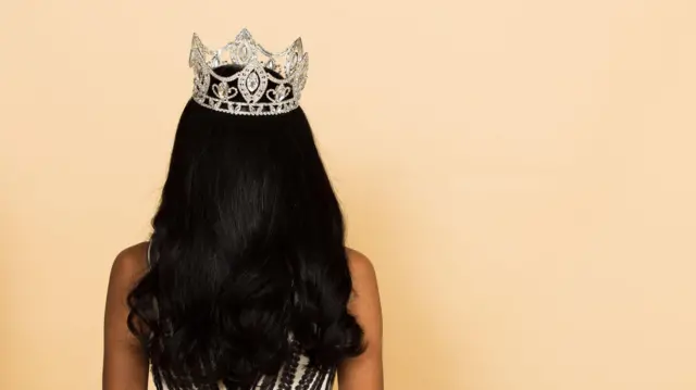 सौंदर्य प्रतियोगी