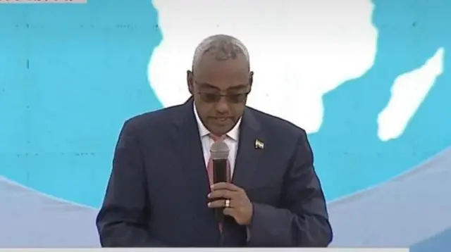 ምክትል ቀዳማይ ሚኒስተርን ሚኒስተር ጉዳያት ወጻእን ኣቶ ደመቀ መኮንን