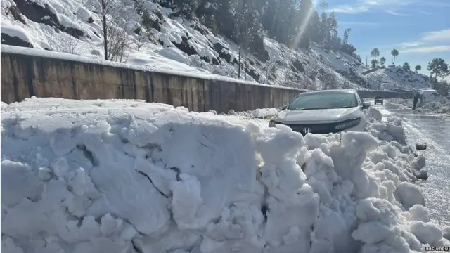 ਬਰਫ਼ਬਾਰੀ