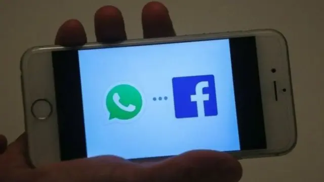 Facebook shi ne ke da manhajar WhatsApp