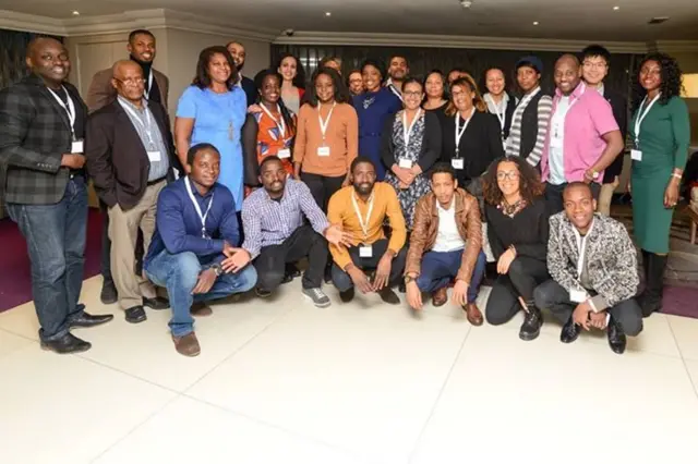 Dr jira leenjiitootaa biyyoota aada addaa waliin