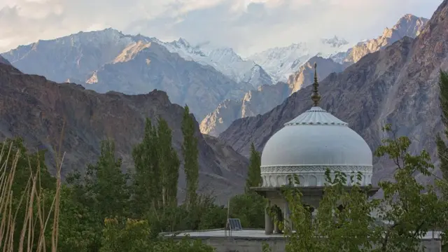 Yosh qizning birinchi jinsiy aloqasi