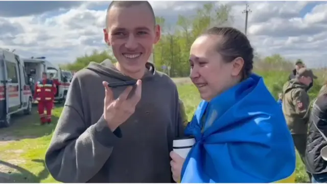 Ілля та Катерина одружилися на "Азовсталі"