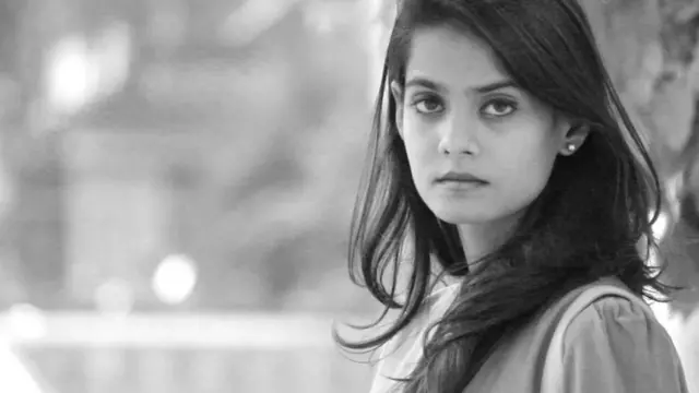 રુત્વી સોનીની તસવીર