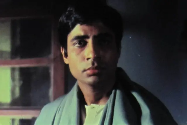 Sawrka Amitabh Bachachan ee filimkii Anand oo soo baxay 1971-kii