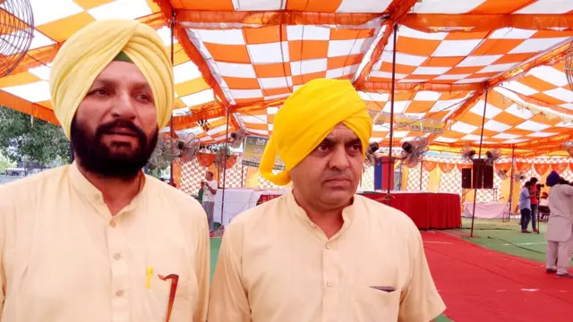 'ਪੰਜਾਬ ਬਚਾਓ ਰੈਲੀ' ਵਿੱਚ ਰੰਗ ਦੀਆਂ ਪੱਗਾਂ ਉਸ ਸ਼ਾਮਲ ਲੋਕ