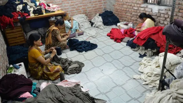 இம்முறை எங்கள் ஆதரவு பா.ஜ.கவுக்கு இல்லை: கொதிக்கும் சூரத்தின் பெண் தையல் கலைஞர்கள்