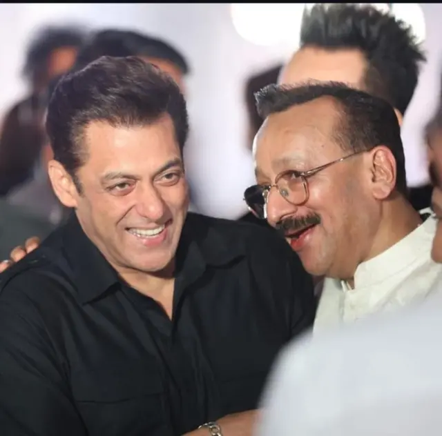 બાબા સિદ્દીકી,શાહરુખ ખાન, સલમાન ખાન, કૉંગ્રેસ, એનસીપી, મુંબઈ, રાજકારણ