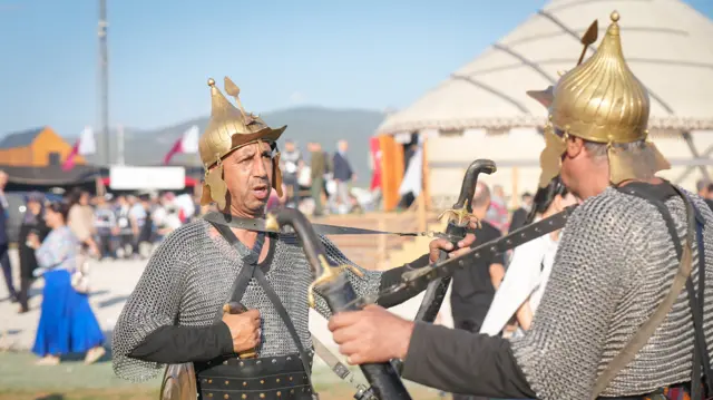 Көчмөндөр оюну