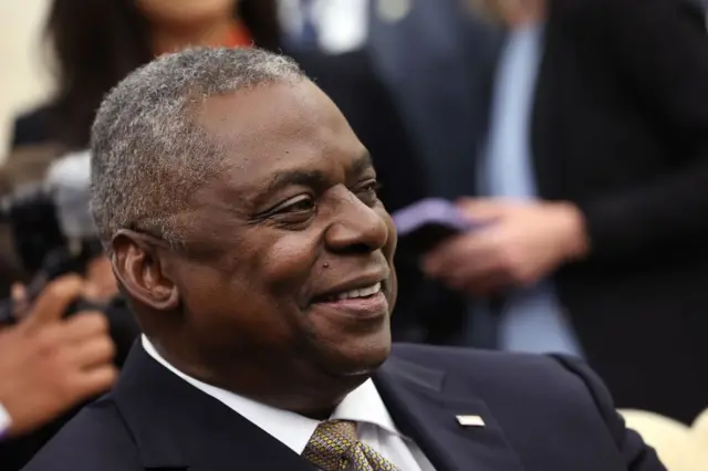 अमेरिकी रक्षा मंत्री लॉयड ऑस्टिन