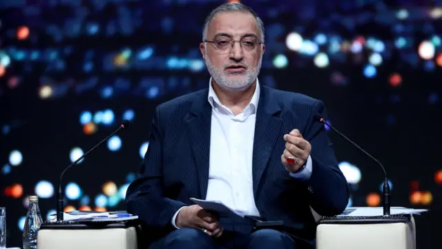 علیرضا زاکانی در در اولین مناظره نامزدهای ریاست جمهوری