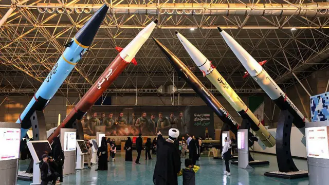 نمایشگاه موشکی ایران