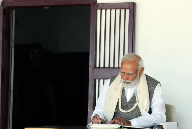 નરેન્દ્ર મોદી